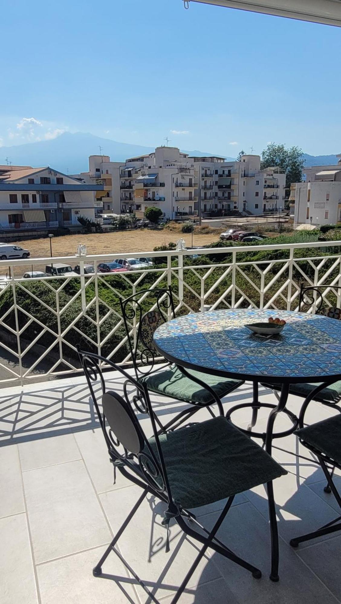 Recanati Seaside Apartment Giardini Naxos Exterior photo